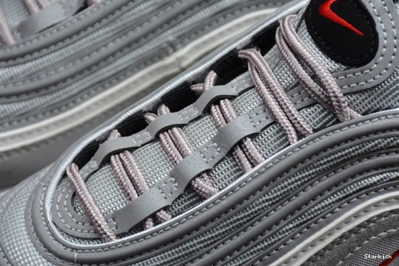 884421-001 “SILVER 97 AIR MAX BULLET” NIKE 1118